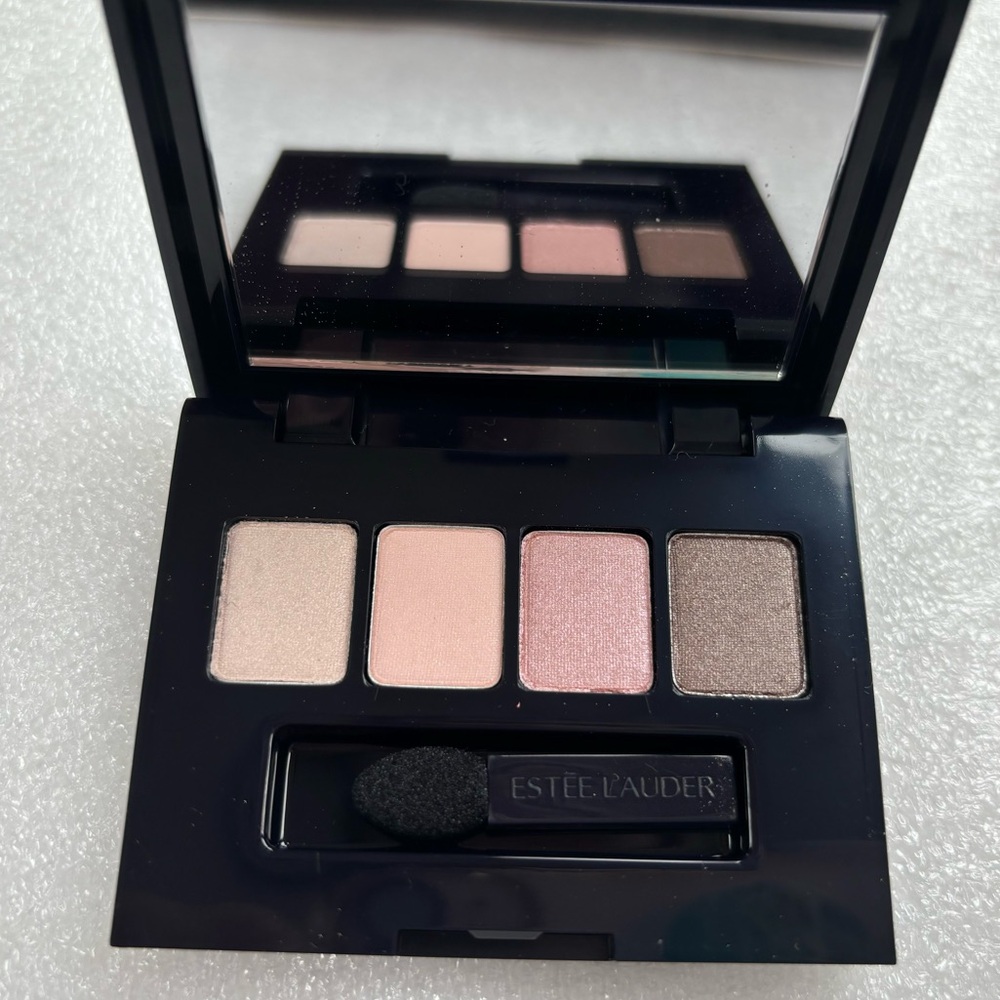 🩵NEW Estée Lauder QUENTIN JONES Pure Color Envy EYE SHADOW Compact GWP/Travel Sz